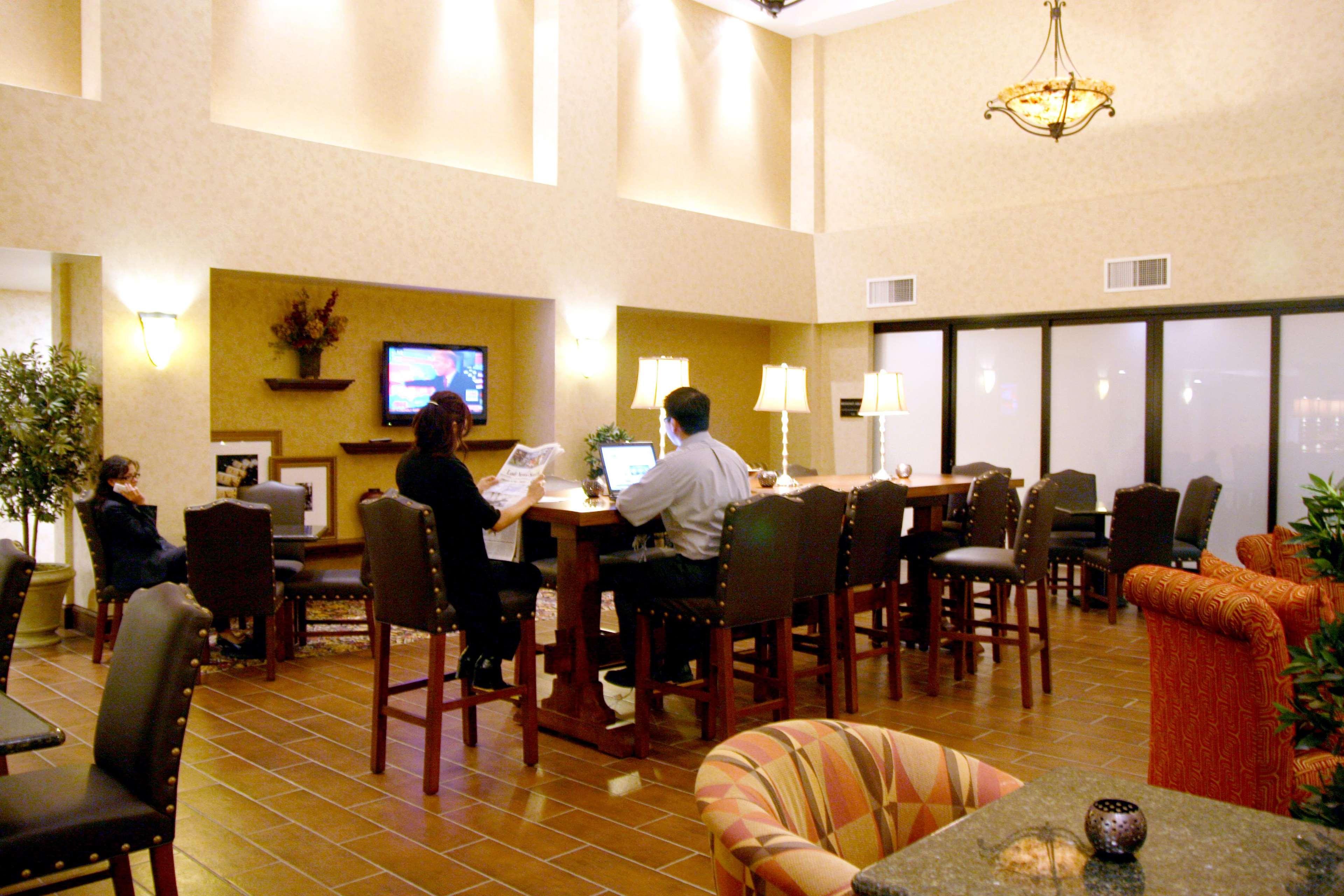 Hampton Inn & Suites Lodi Restaurante foto