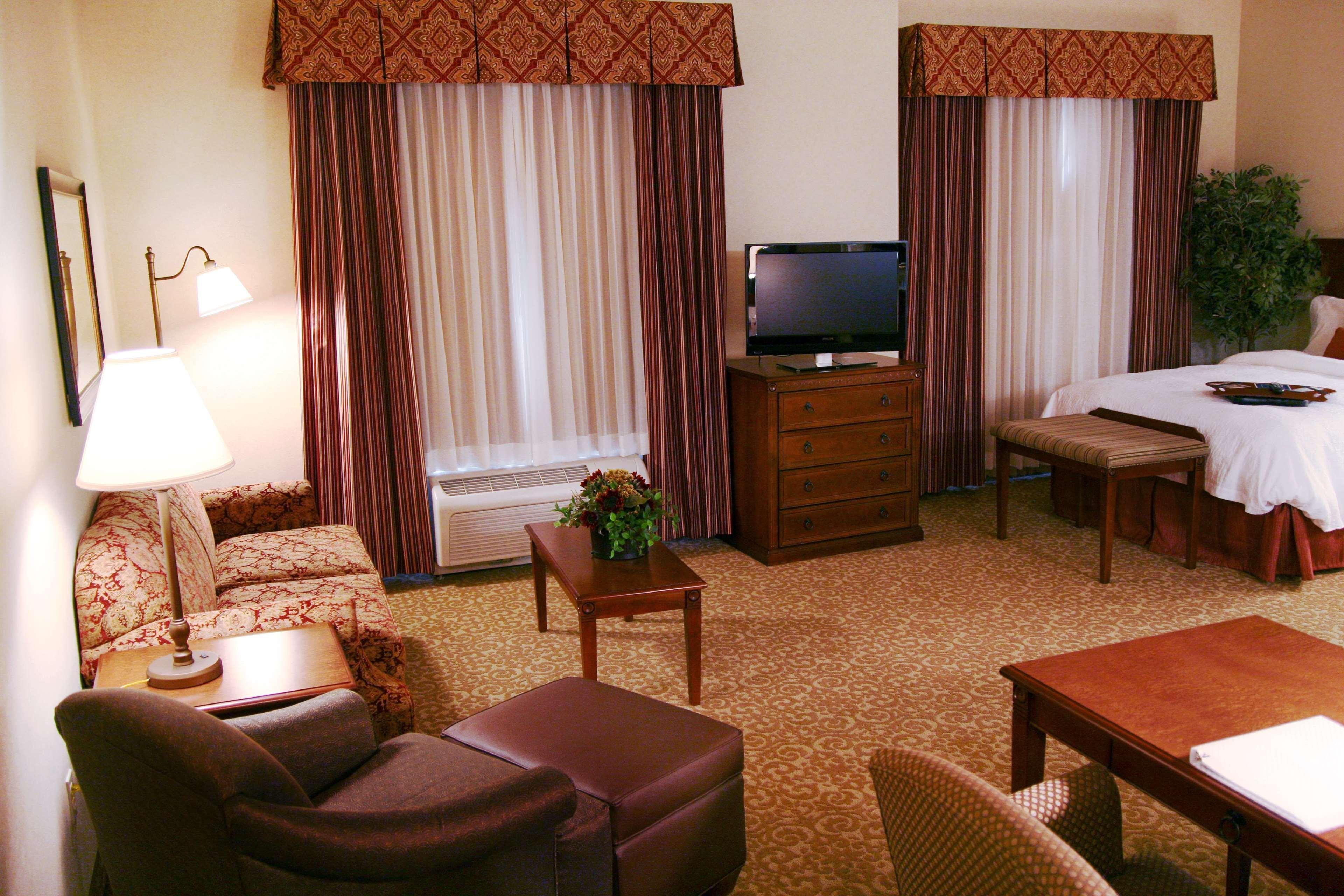 Hampton Inn & Suites Lodi Habitación foto
