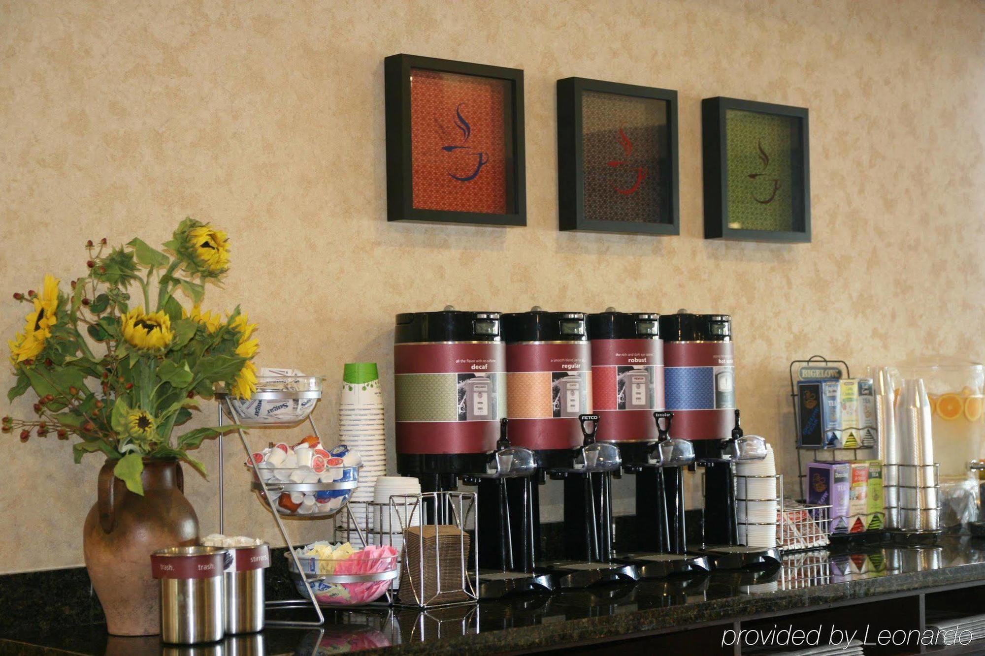 Hampton Inn & Suites Lodi Restaurante foto