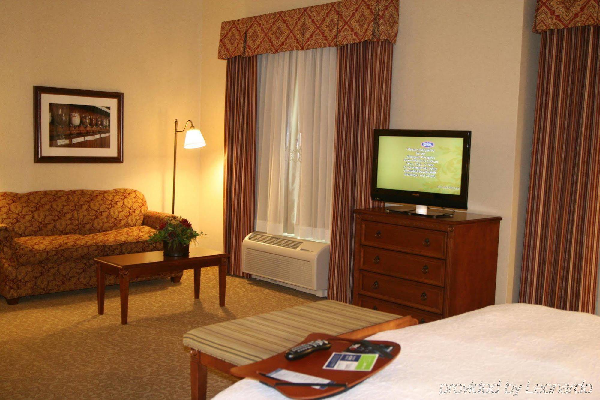 Hampton Inn & Suites Lodi Habitación foto
